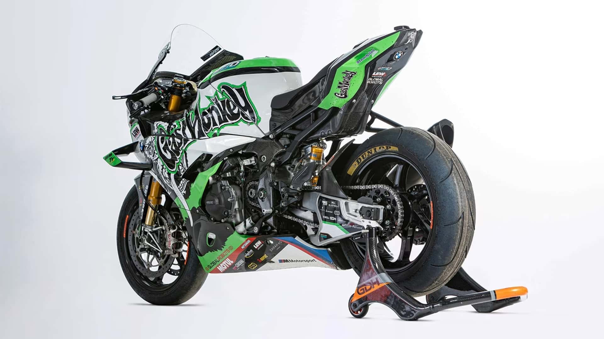 Peter Hickman sets the fastest lap on the 2023 Isle of Man TT in this ...